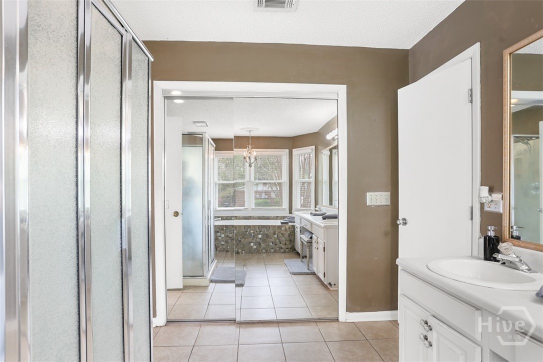 1765 Grove Point Road Savannah, GA 31419 - Photo 17 of 30