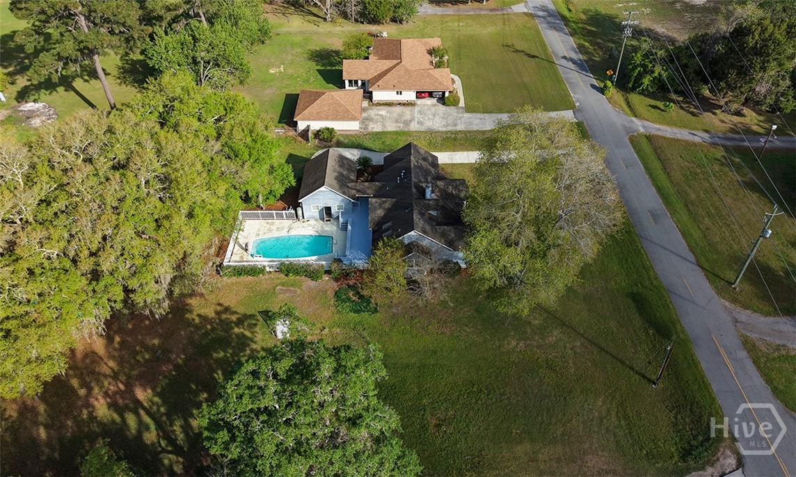 1765 Grove Point Road Savannah, GA 31419 - Photo 33 of 36