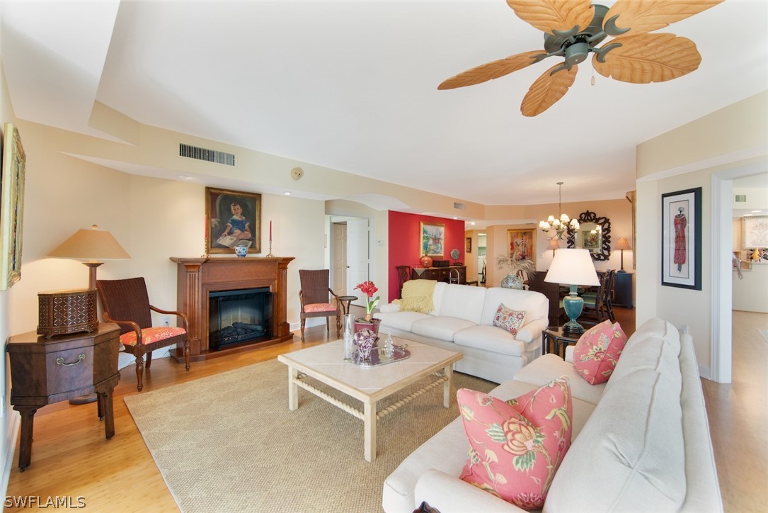 2647 Wulfert Road, Unit 5 Sanibel, FL 33957 - Photo 15 of 45 Gallery Image 15