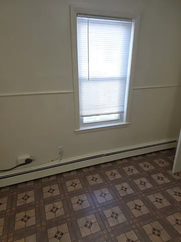 $1,700 | 77 Albertina Street, Unit 1R, Quincy, MA 02169