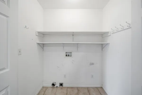 $299,900 | 3861 Dorset Drive, Jackson, MI 49203