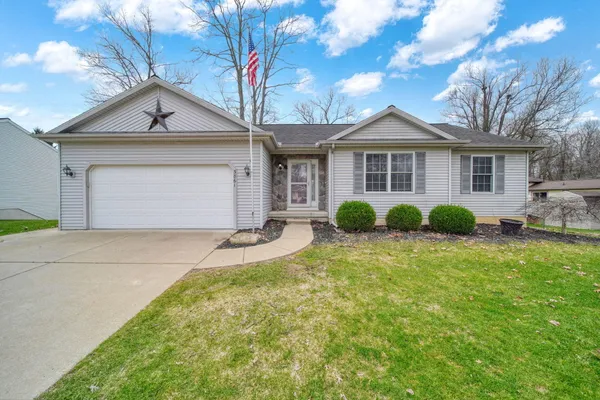 $299,900 | 3861 Dorset Drive, Jackson, MI 49203