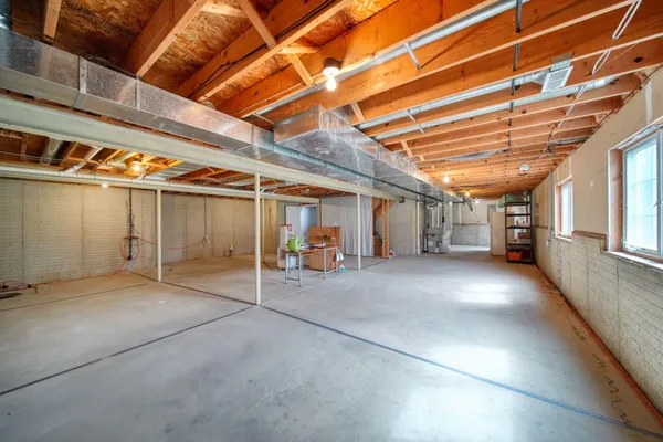 $299,900 | 3861 Dorset Drive, Jackson, MI 49203