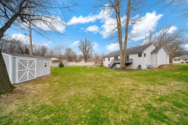 $299,900 | 3861 Dorset Drive, Jackson, MI 49203