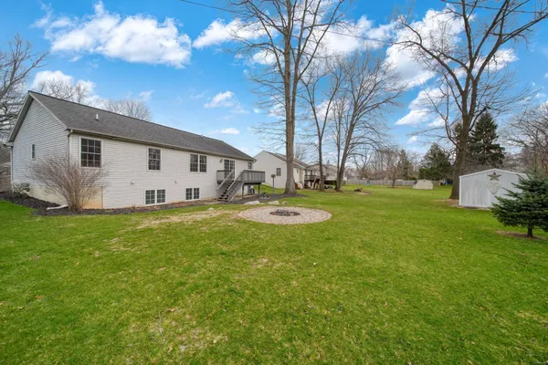 $299,900 | 3861 Dorset Drive, Jackson, MI 49203