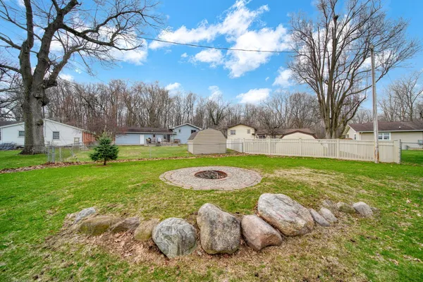 $299,900 | 3861 Dorset Drive, Jackson, MI 49203