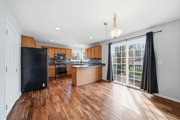 $299,900 | 3861 Dorset Drive, Jackson, MI 49203