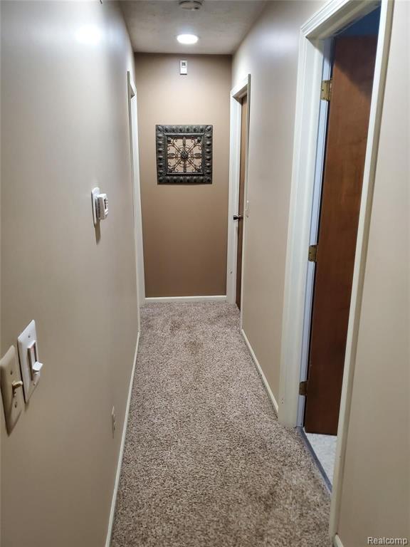 2525 Faussett Road Howell, MI 48855 - Photo 12 of 30