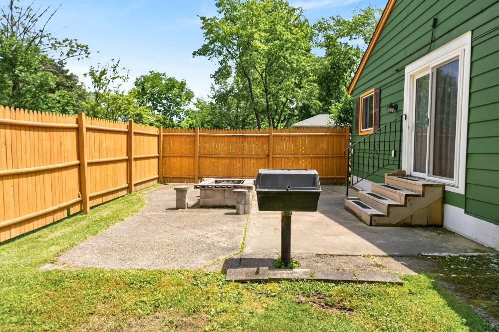 224 Ransford Avenue Irondequoit, NY 14622 - Photo 33 of 40