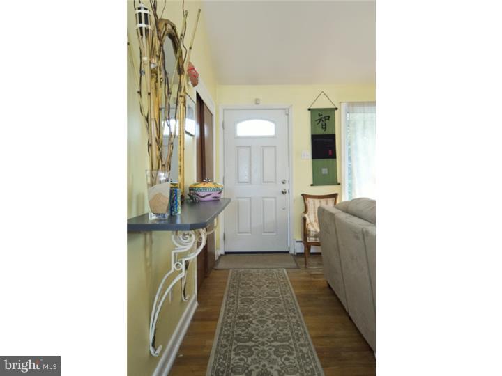 1839 Twining Road Willow Grove, PA 19090 - Photo 11 of 25 Gallery Image 11