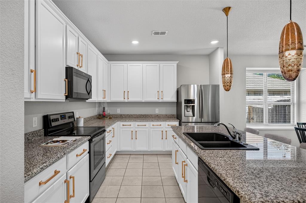 5709 Del Rey Drive Denton, TX 76208 - Photo 13 of 33