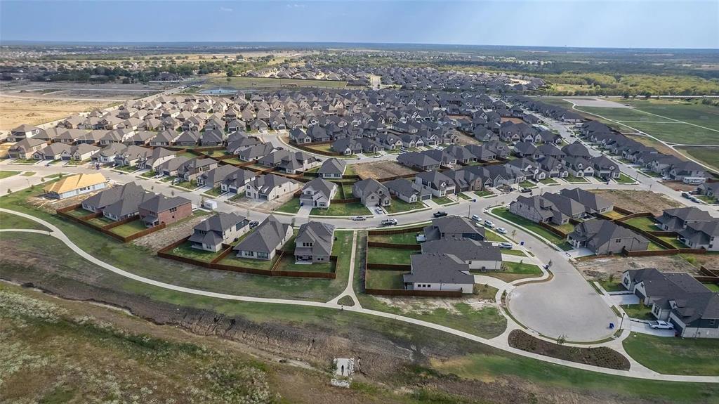 6105 Poolside Way Royse City, TX 75189 - Photo 2 of 12 a view of a city
