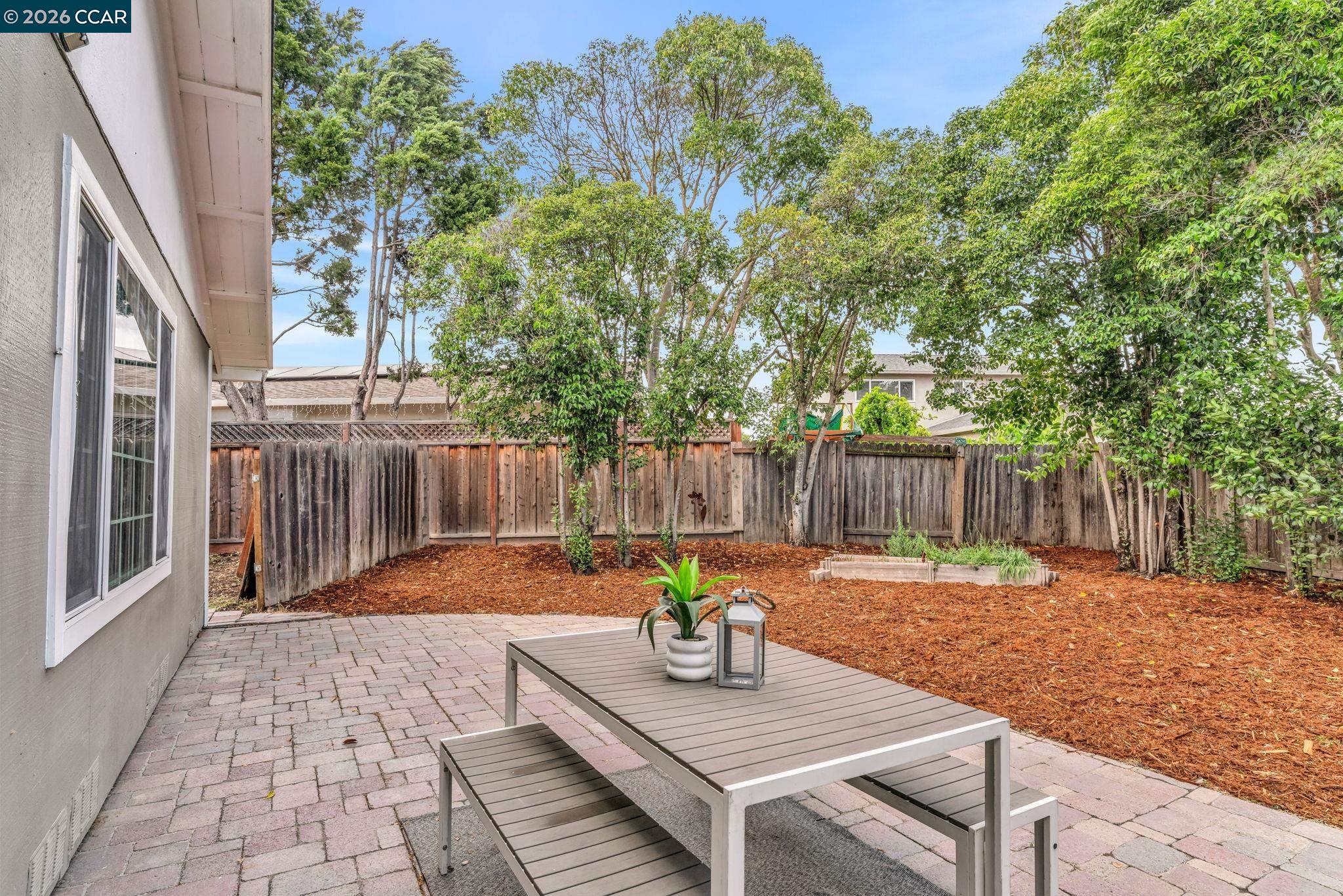32 Yale Court San Ramon, CA 94583 - Photo 32 of 40 a view of a backyard with sitting area