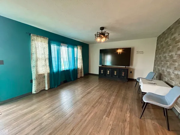 $250,000 | 2787 West Old State Road 28, Tipton, IN 46072