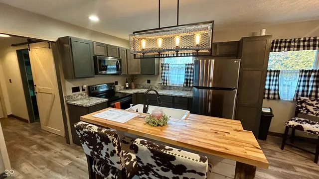 $249,900 | 2787 West Old State Road 28, Tipton, IN 46072