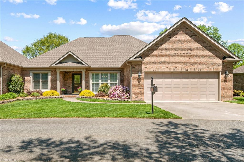 2427 Addison Boulevard High Point, NC 27262 - Photo 2 of 30 Gallery Image 2