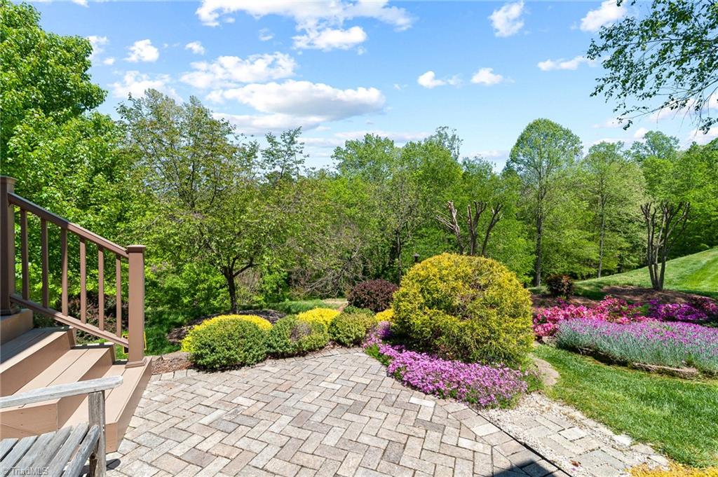2427 Addison Boulevard High Point, NC 27262 - Photo 28 of 30 Gallery Image 28