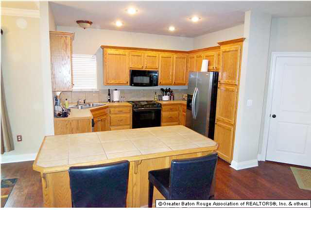 17704 Jefferson Ridge Drive Baton Rouge, LA 70817 - Photo 3 of 13 Gallery Image 3
