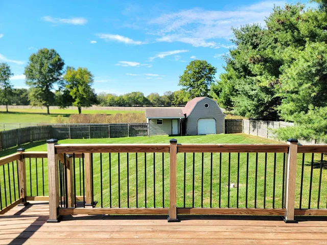 $367,000 | 59645 County Road 35, Middlebury, IN 46540