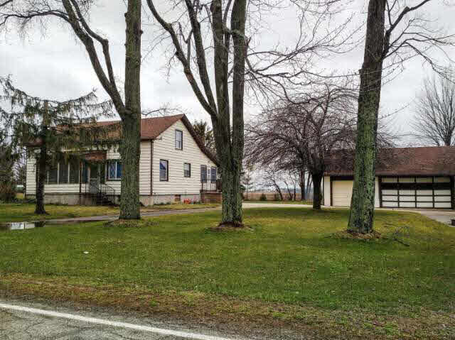 6275 King Road Bridgeport, MI 48722 - Photo 20 of 25 21121503-19.JPG