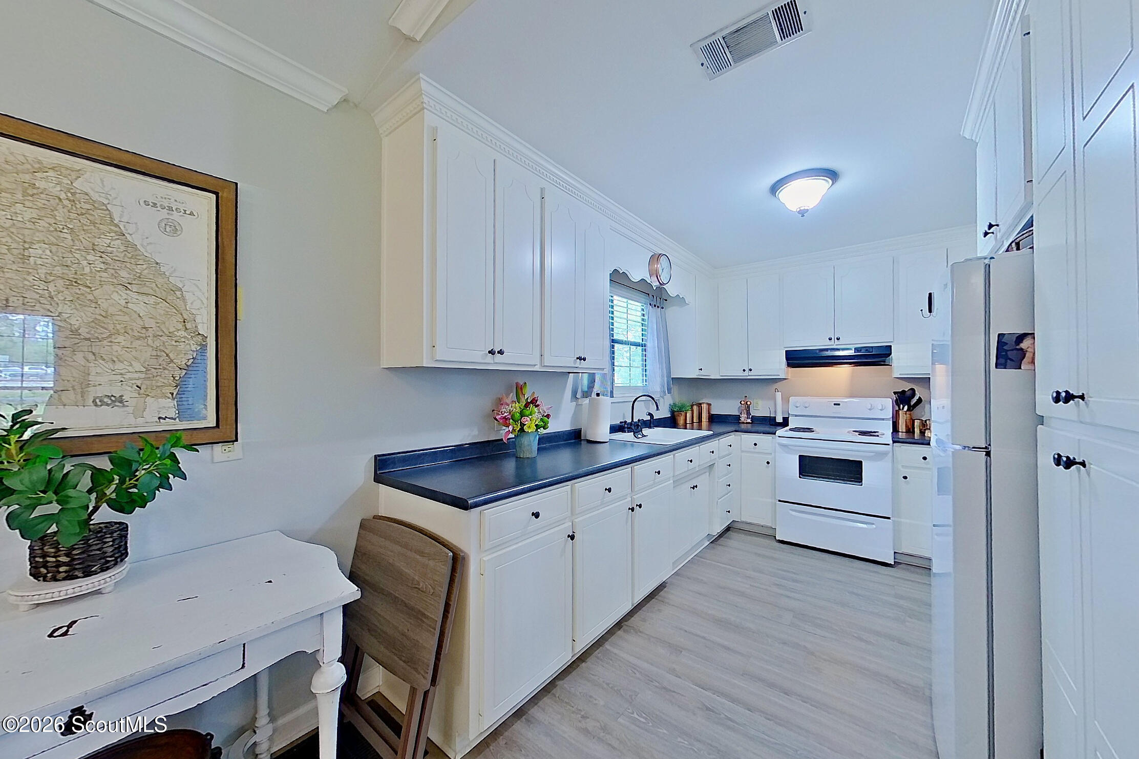 75 West Plant Avenue Homerville, GA 31634 - Photo 10 of 36 009-img_005