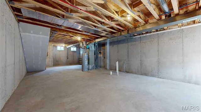 $2,295 | 1406 Menard Street, St. Louis, MO 63104