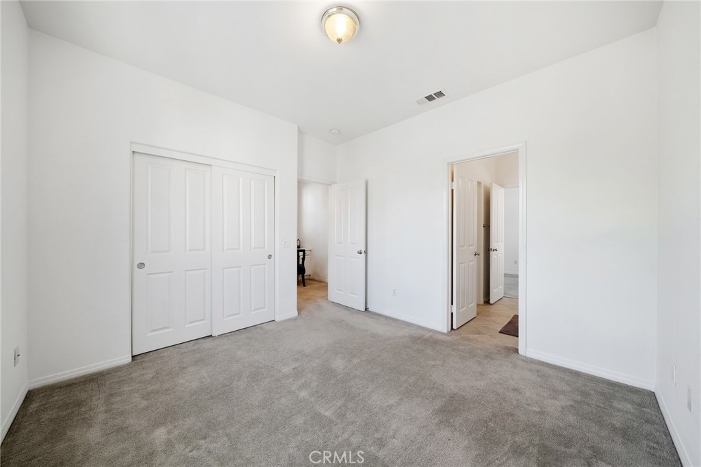 661 East Lavender Way Azusa, CA 91702 - Photo 35 of 48