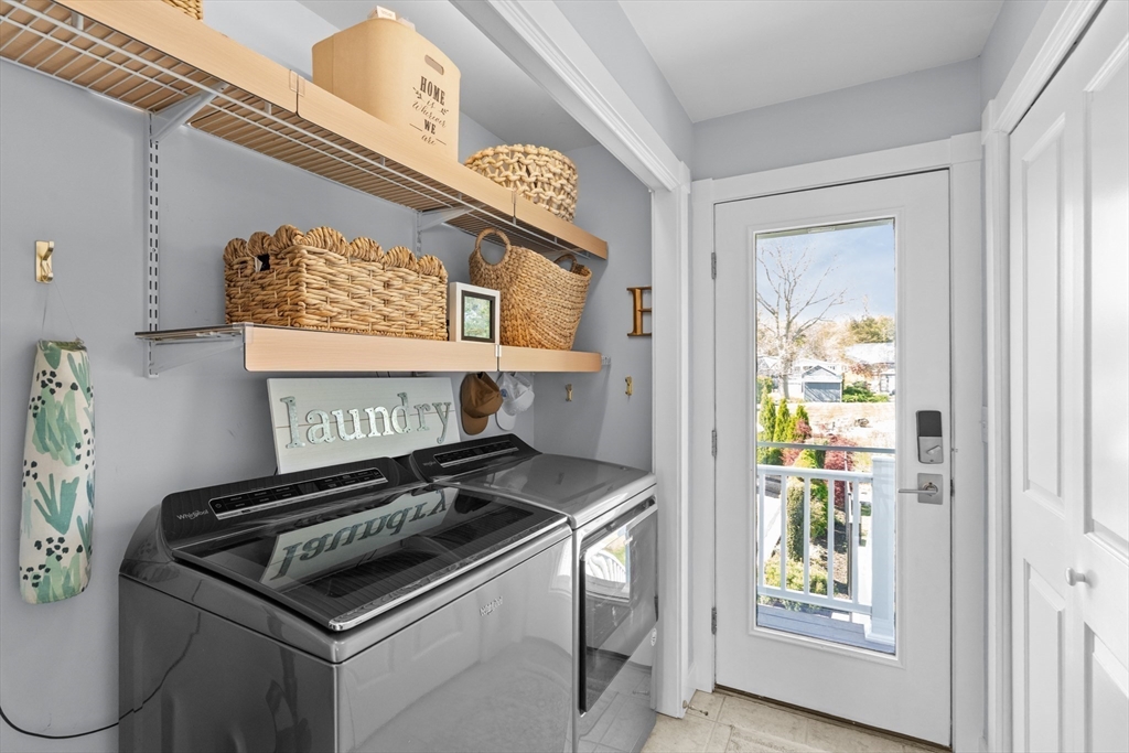 517 Pearse Road Swansea, MA 02777 - Photo 12 of 42 Gallery Image 12