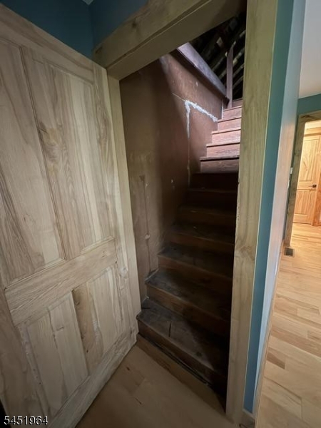 22 Hoffmans Crossing Road Califon, NJ 07830 - Photo 20 of 36 Gallery Image 20