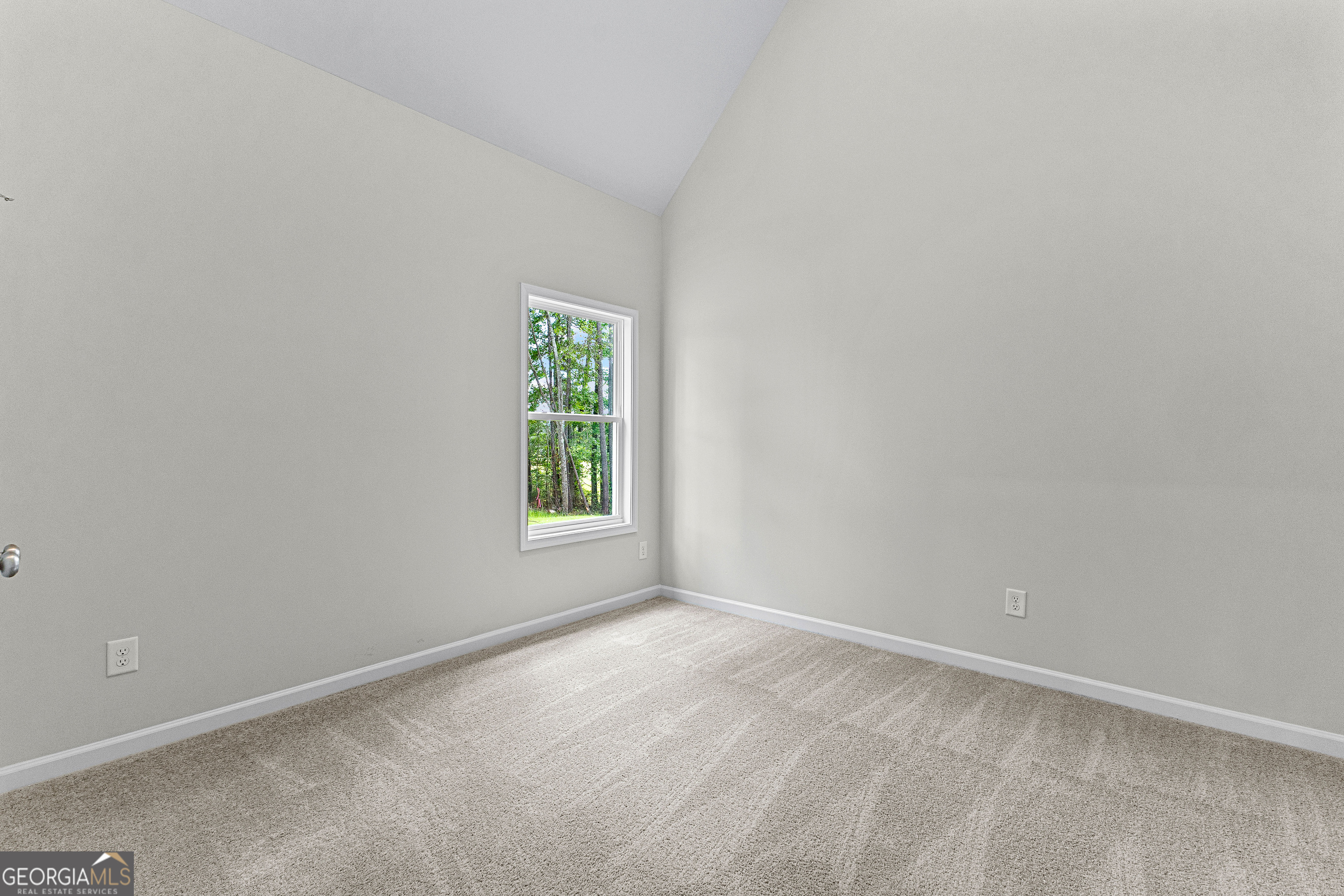 1242 Waymanville Road Thomaston, GA 30286 - Photo 36 of 52 an empty room with windows