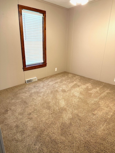 291 Highway 2 Dixon, IL 61021 - Photo 8 of 13 an empty room with a window