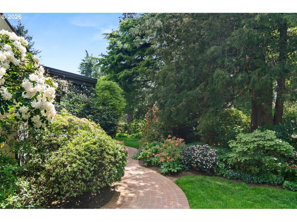 4121 Southwest Arthur Way Portland, OR 97221 - Photo 42 of 48