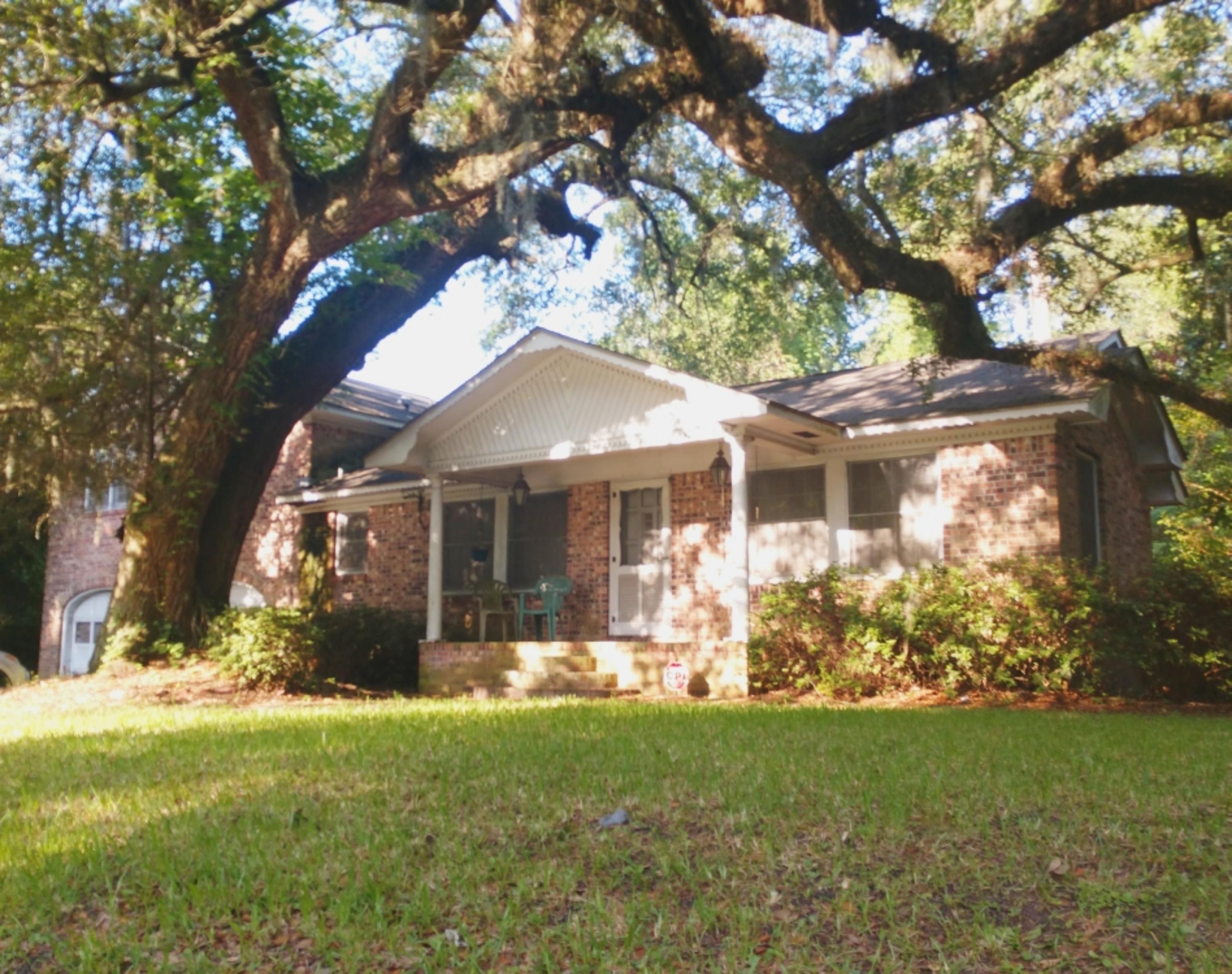 6985 Stall Road Charleston, SC 29406 - Photo 1 of 14 PhotoGrid_1561421369950