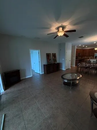 $2,400 | 2902 Pewter Mist Court, Oviedo, FL 32765