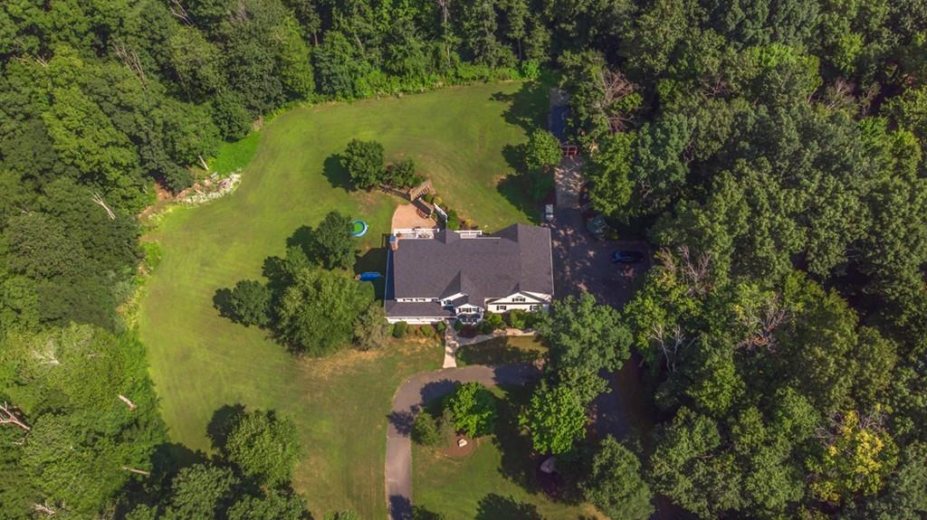 13 Ridgeview Terrace Southwick, MA 01077 - Photo 4 of 33 Gallery Image 4