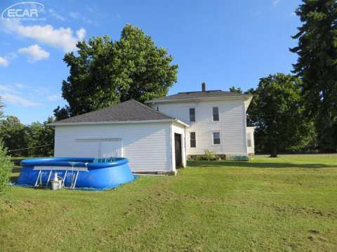 9645 Lytle Road Lennon, MI 48449 - Photo 12 of 16 20445623-12.JPG