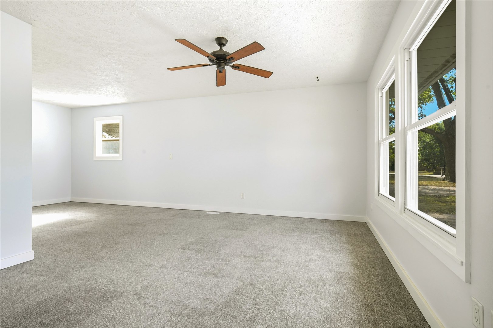 1206 Aurora Way Normal, IL 61761 - Photo 3 of 20