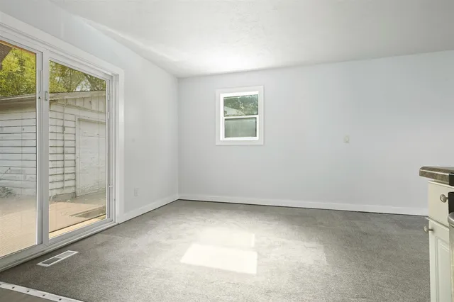 $155,000 | 1206 Aurora Way, Normal, IL 61761