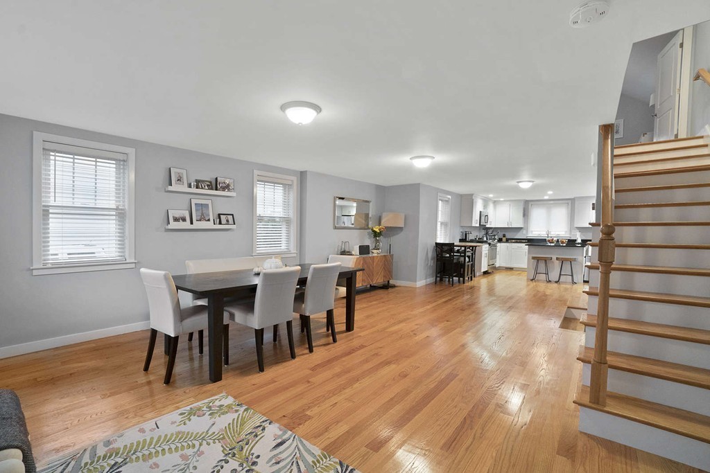 37 Leonard Road Melrose, MA 02176 - Photo 8 of 27 Gallery Image 8