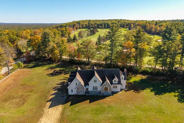 $1,100,000 | 5 Liberty Lane, Barrington, NH 03825