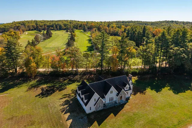 $1,100,000 | 5 Liberty Lane, Barrington, NH 03825