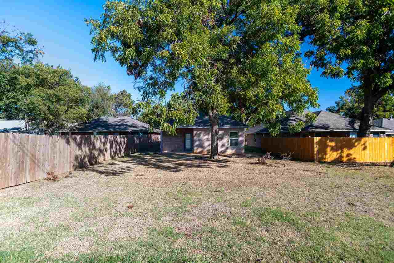 422 Grove Street Perry, OK 73077 - Photo 34 of 39 Gallery Image 34