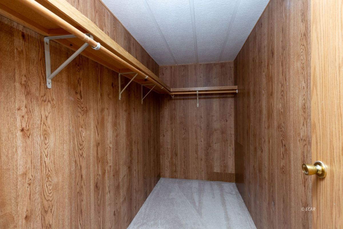 843 Spring Valley Parkway Spring Creek, NV 89815 - Photo 17 of 35 Gallery Image 17