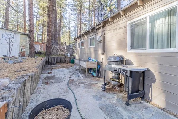 $439,000 | 1471 Irene Street, Wrightwood, CA 92397