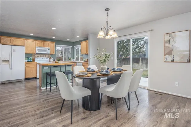 $439,900 | 17282 North Ronan Avenue, Nampa, ID 83687