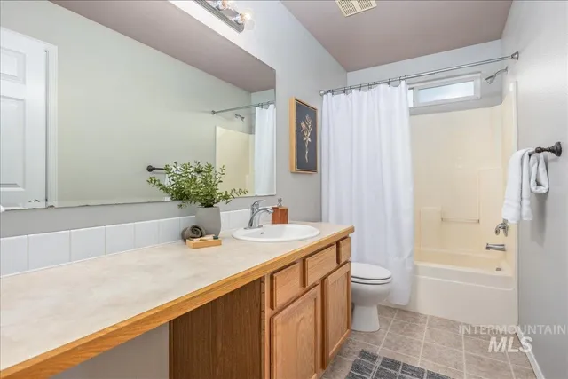 $439,900 | 17282 North Ronan Avenue, Nampa, ID 83687