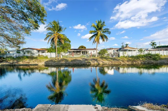 $3,700 | 4701 Southwest 104th Court, Miami, FL 33165