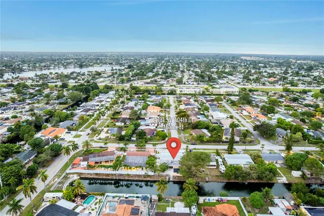 $3,700 | 4701 Southwest 104th Court, Miami, FL 33165