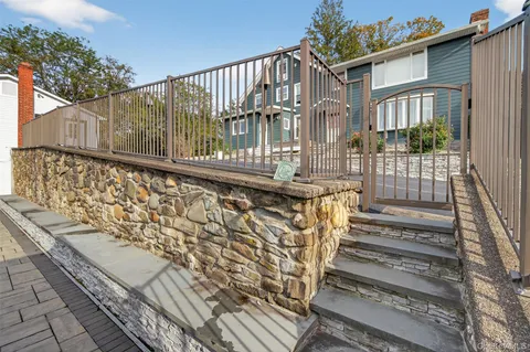 $900,000 | 23 Creek Road, Staatsburg, NY 12580