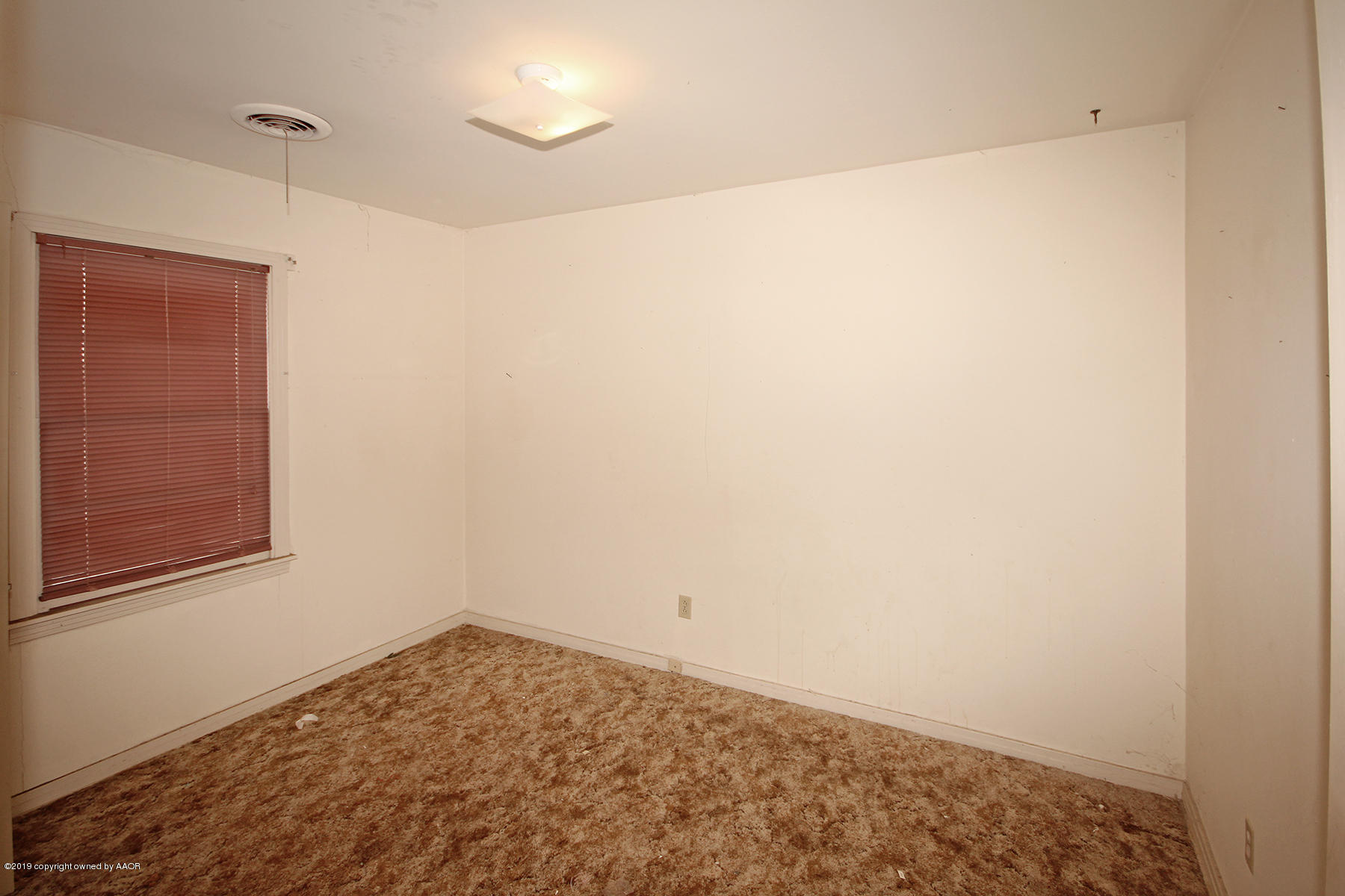 1613 Southwest 48th Avenue Amarillo, TX 79110 - Photo 8 of 17 1st Bedroom